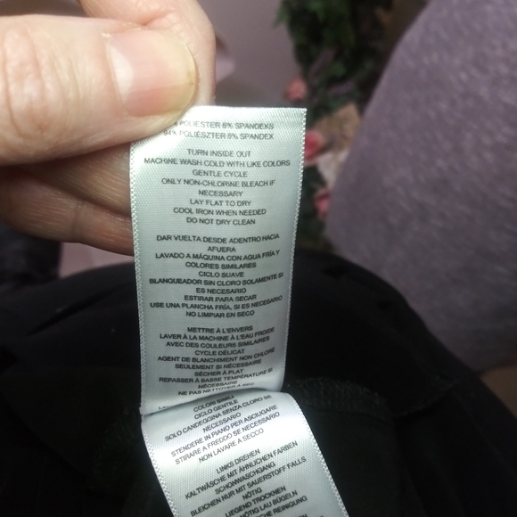 Michael Kors Sexy Rocker Chic Black Body-Con Dress With Gold Shoulder Studs - Picture 8 of 10